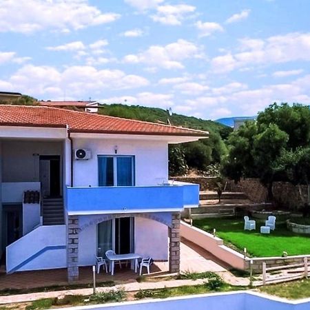 Beb Con Piscina Villa Del Borgo Бадеси Экстерьер фото