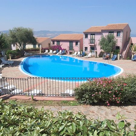 Beb Con Piscina Villa Del Borgo Бадеси Экстерьер фото